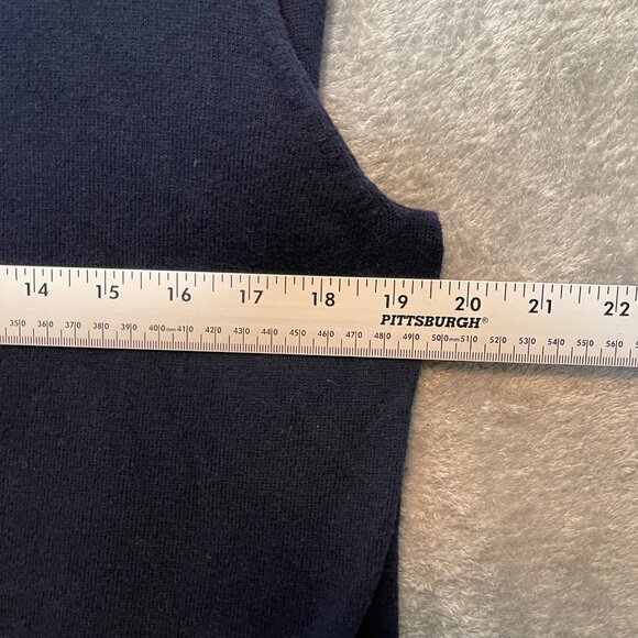 Abercrombie Fitch Men Muscle Fit Classic Preppy V Neck Pullover Sweater L Navy - Picture 7 of 11